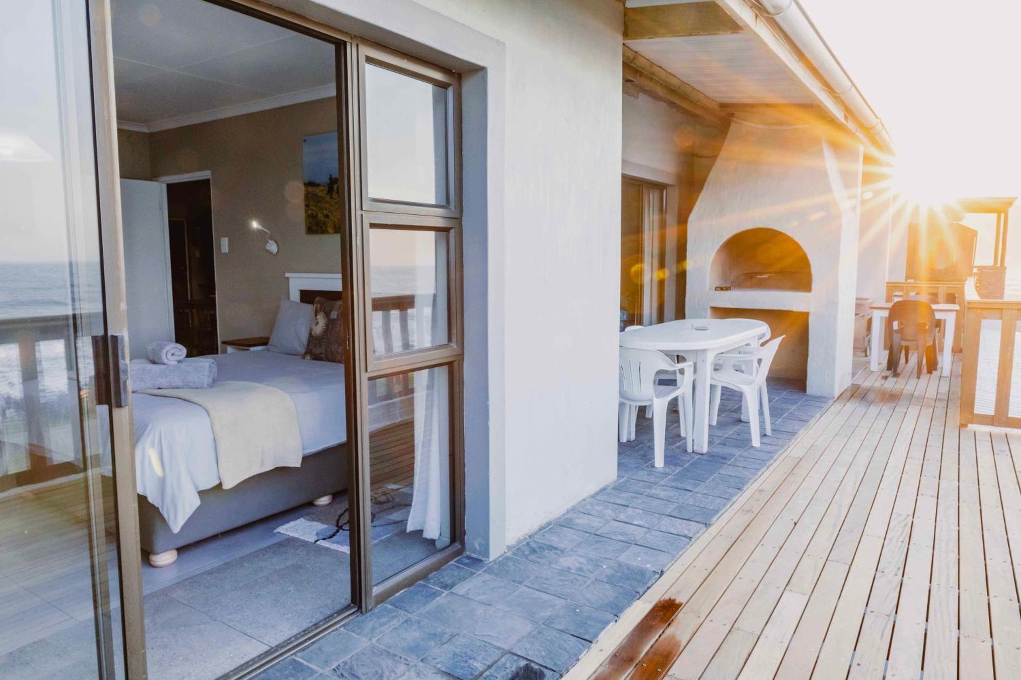 Mitford-On-Sea Aparthotel Morgan's Bay Εξωτερικό φωτογραφία