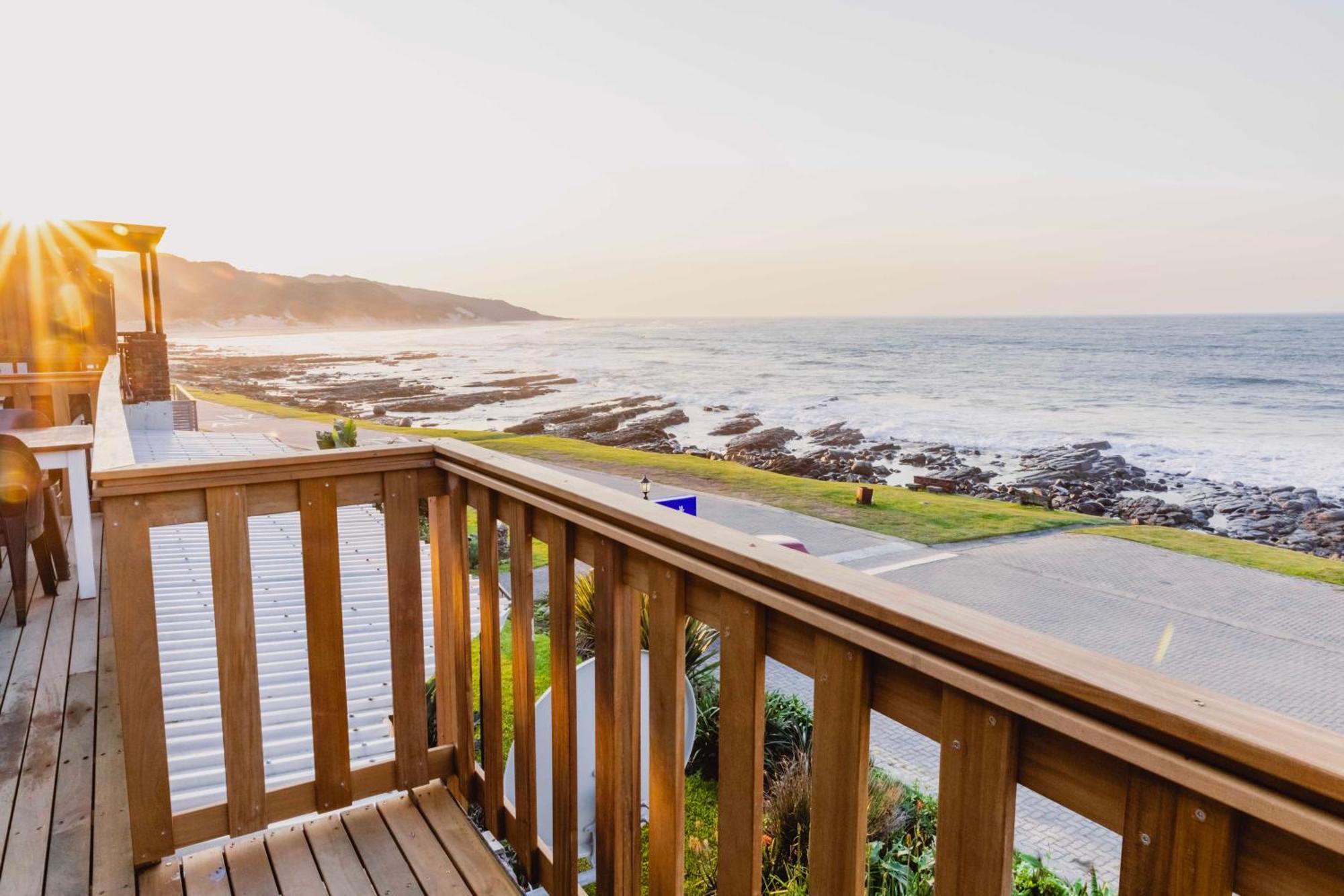 Mitford-On-Sea Aparthotel Morgan's Bay Εξωτερικό φωτογραφία